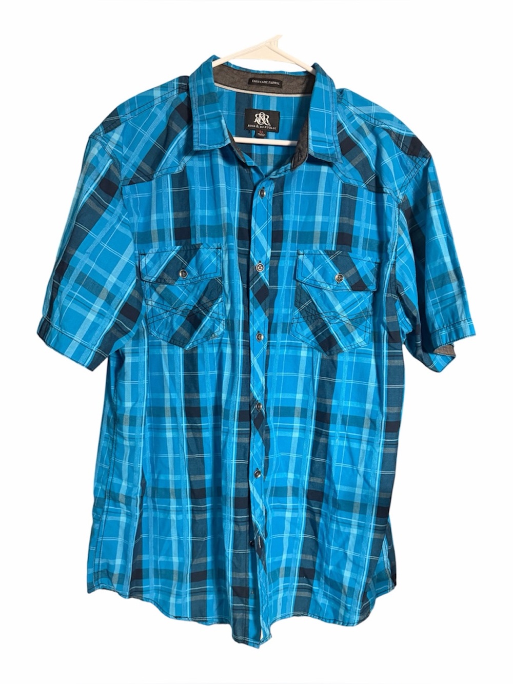 Rock & Republic Blue Plaid Short-Sleeve Button-Down Shirt